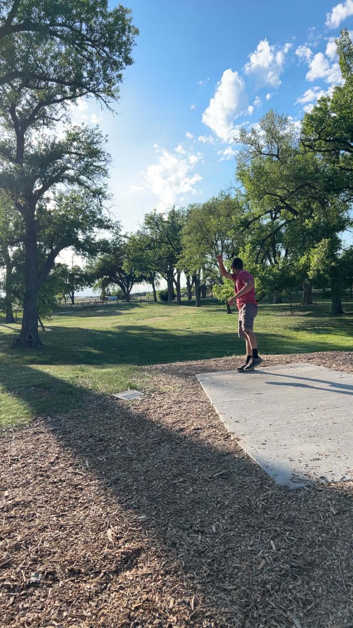 Hole 1 teepad