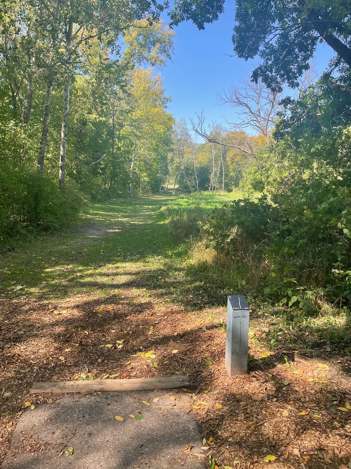 Hole 9 teepad