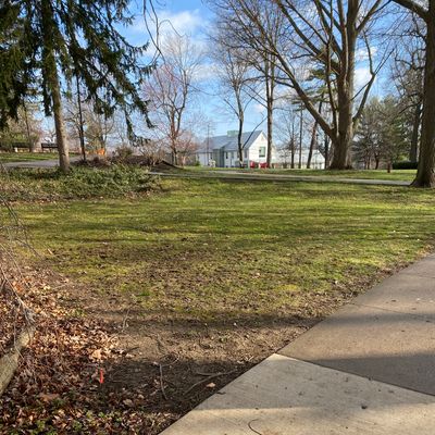 Hole 10, may have pedestrian traffic.