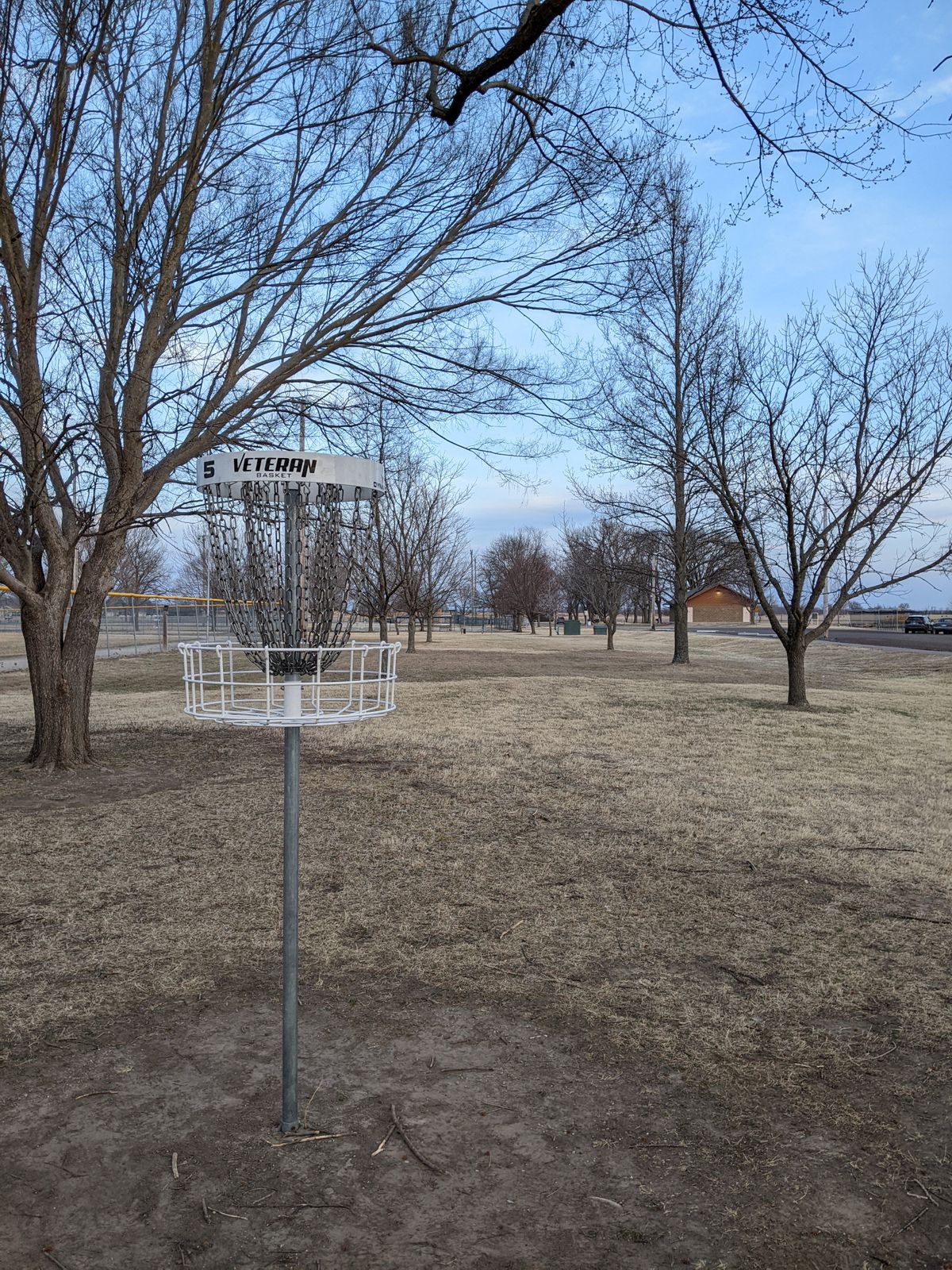 #5 Has a raised basket