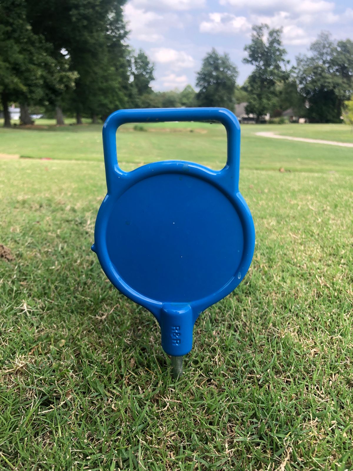 Short tee markers.