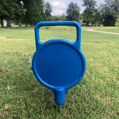 Short tee markers.