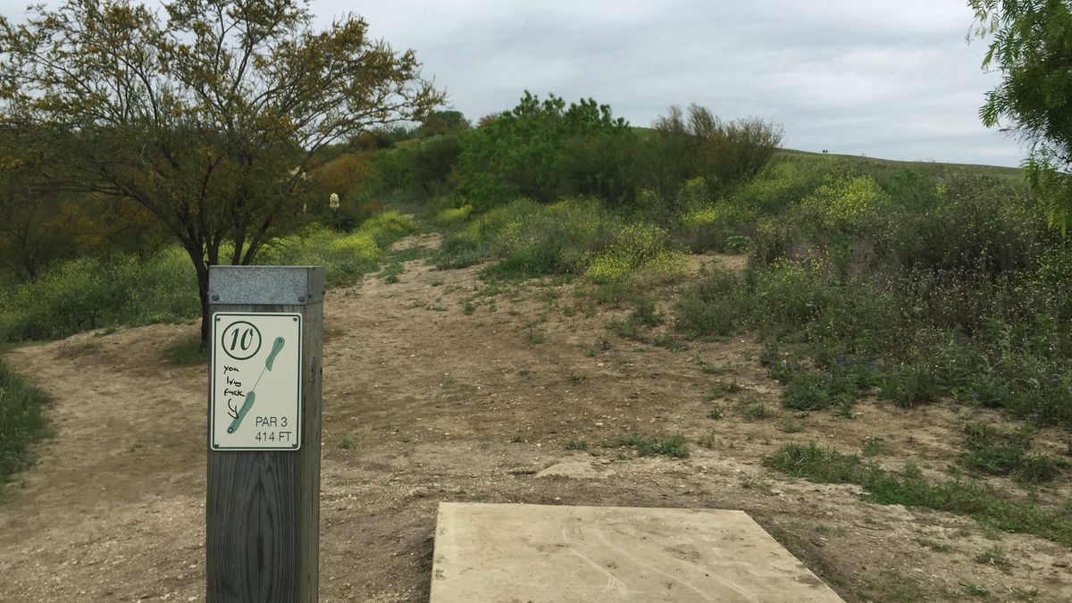 Hole 10