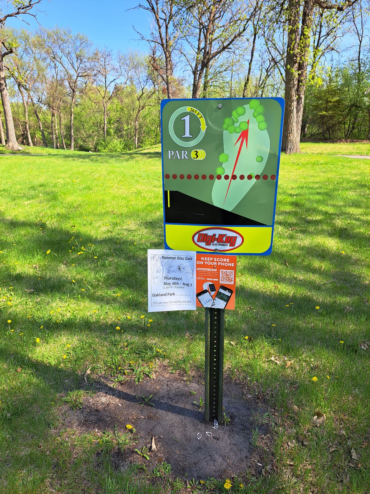Tee sign on hole #1