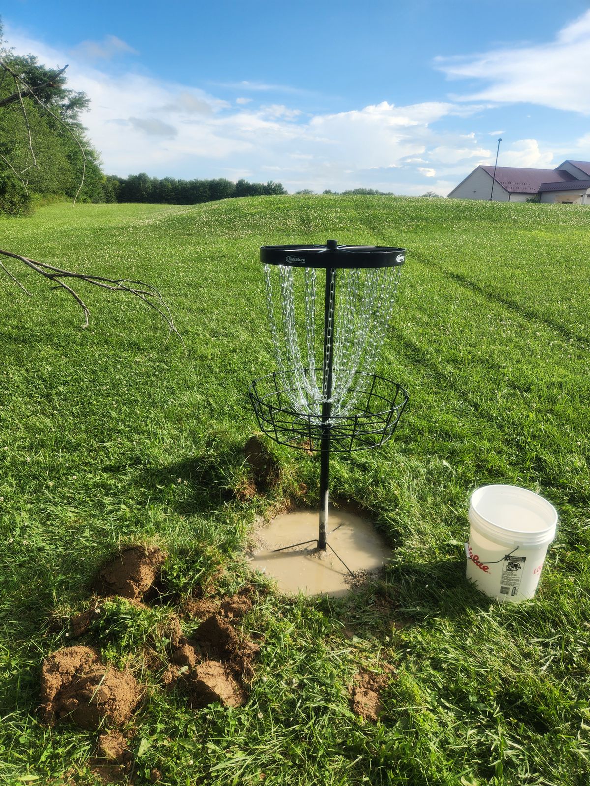 Hole 2 basket in!