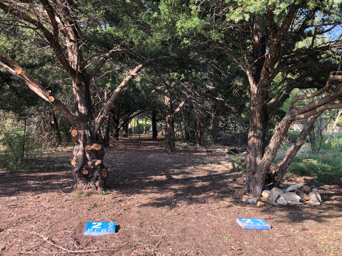 Hole 2 blue tee