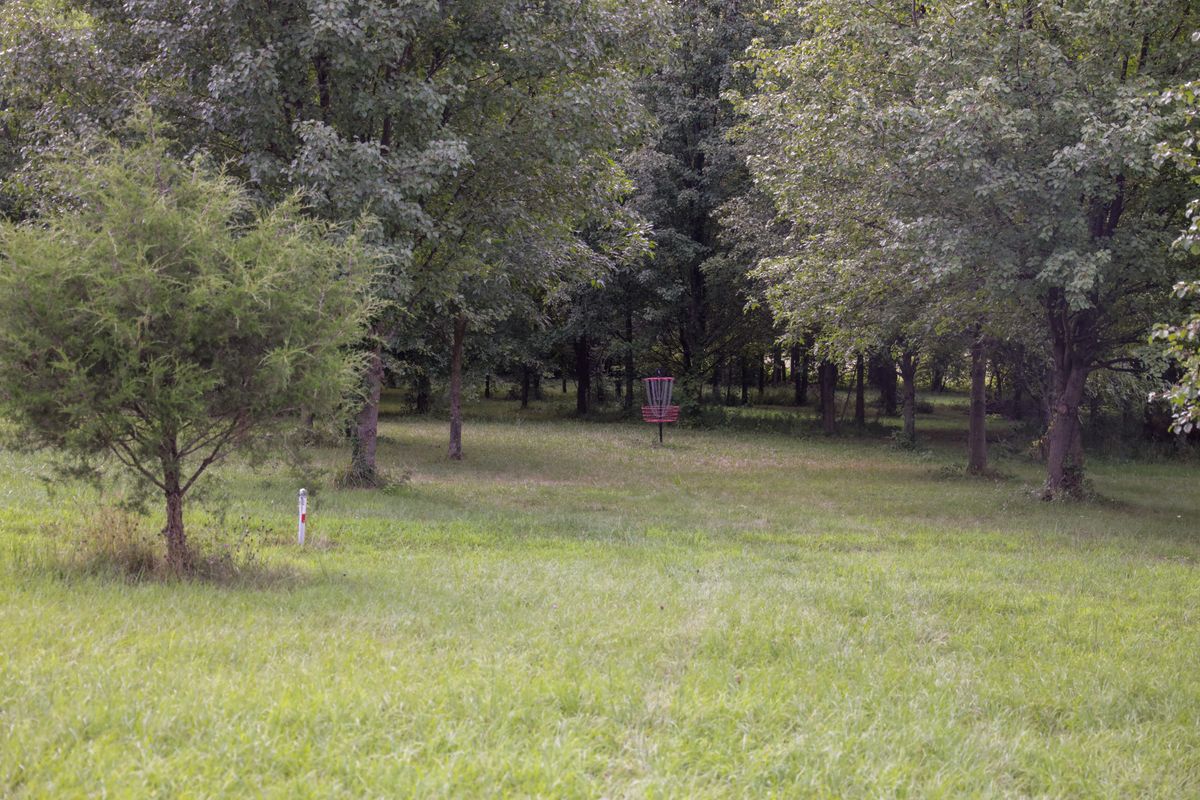 Hole 13 - long pin position
