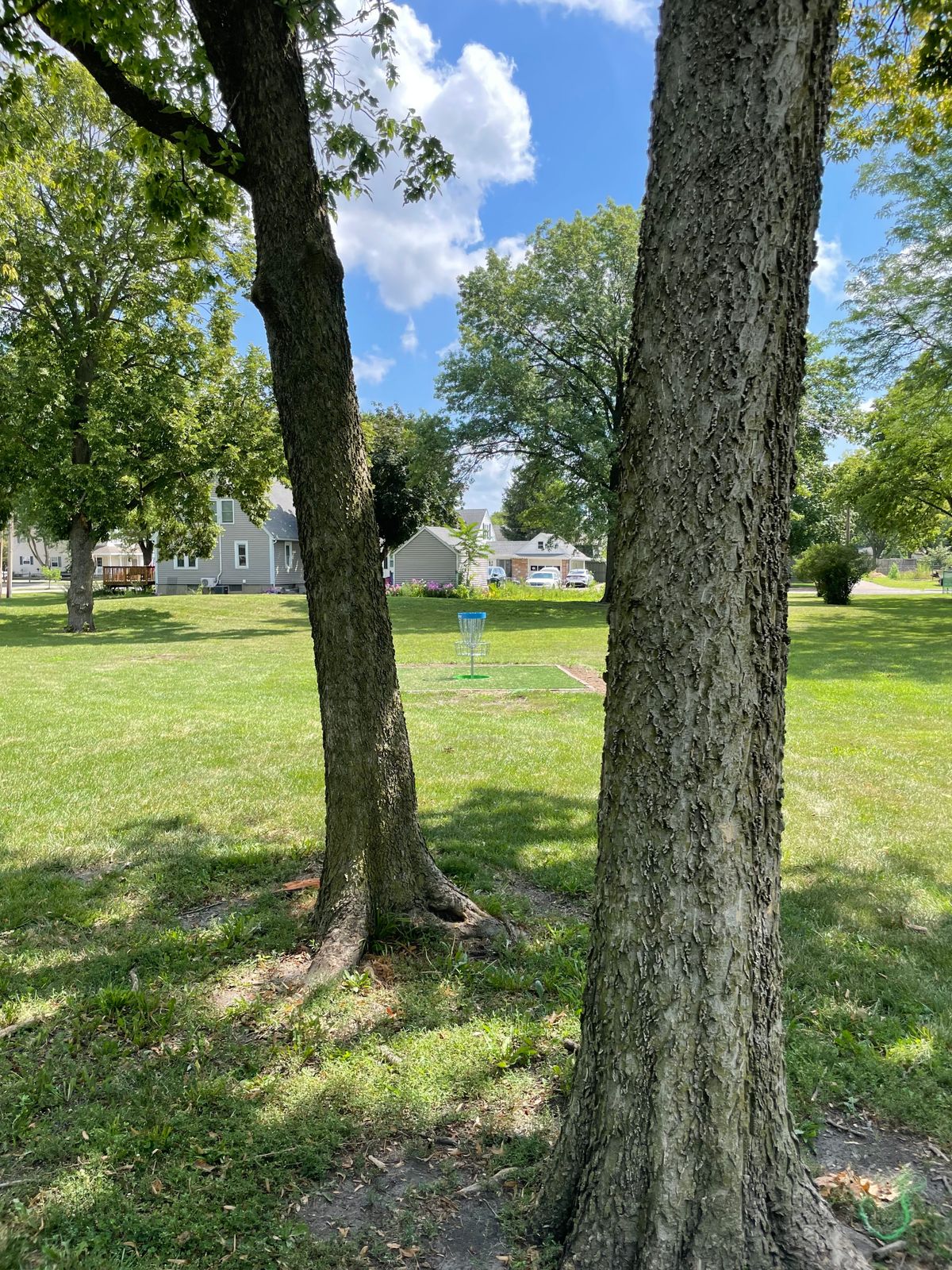 Hole 2 approach