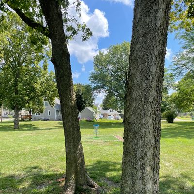 Hole 2 approach