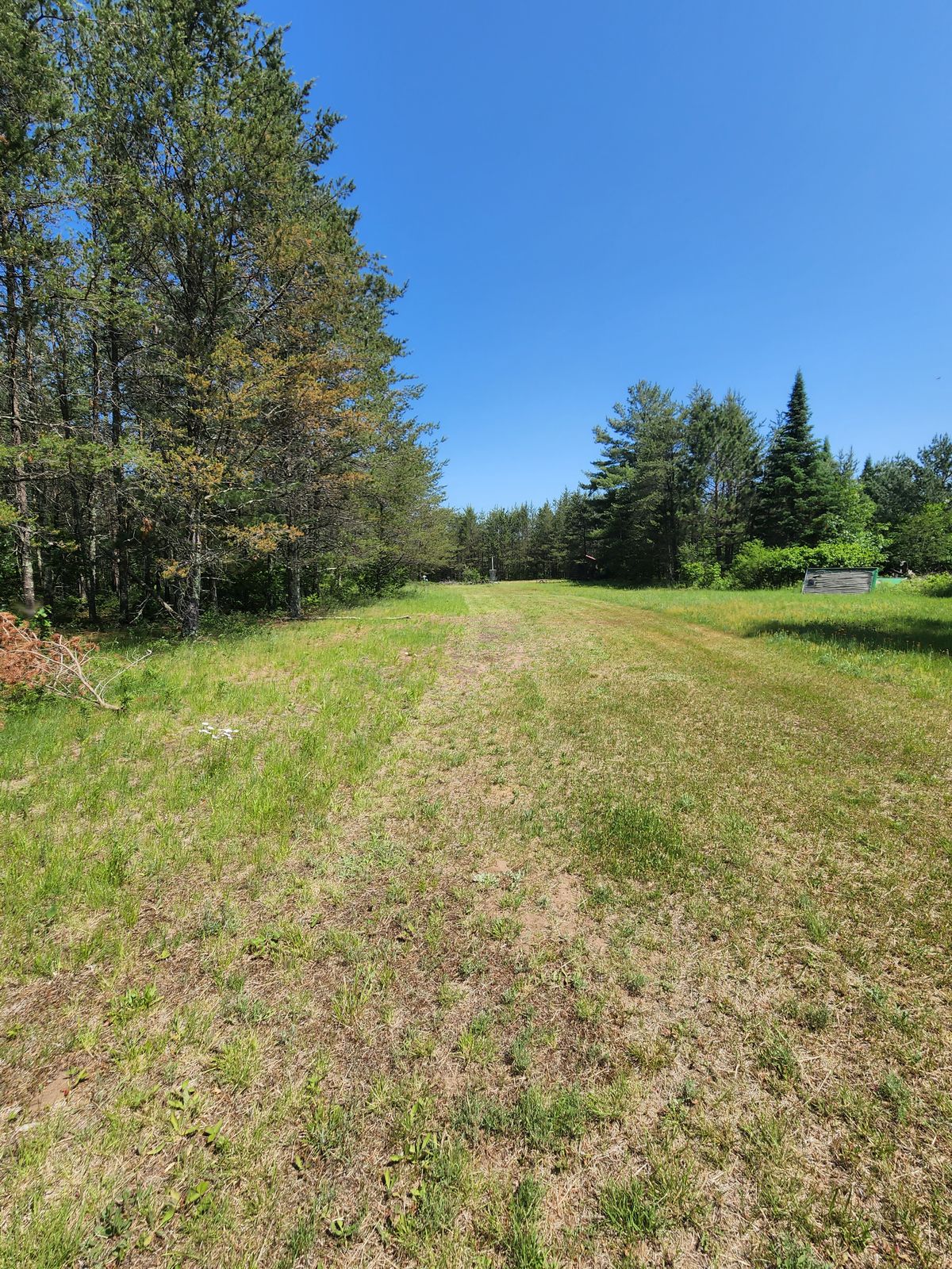 Hole 16 Fairway. 150 ft past the left turn.