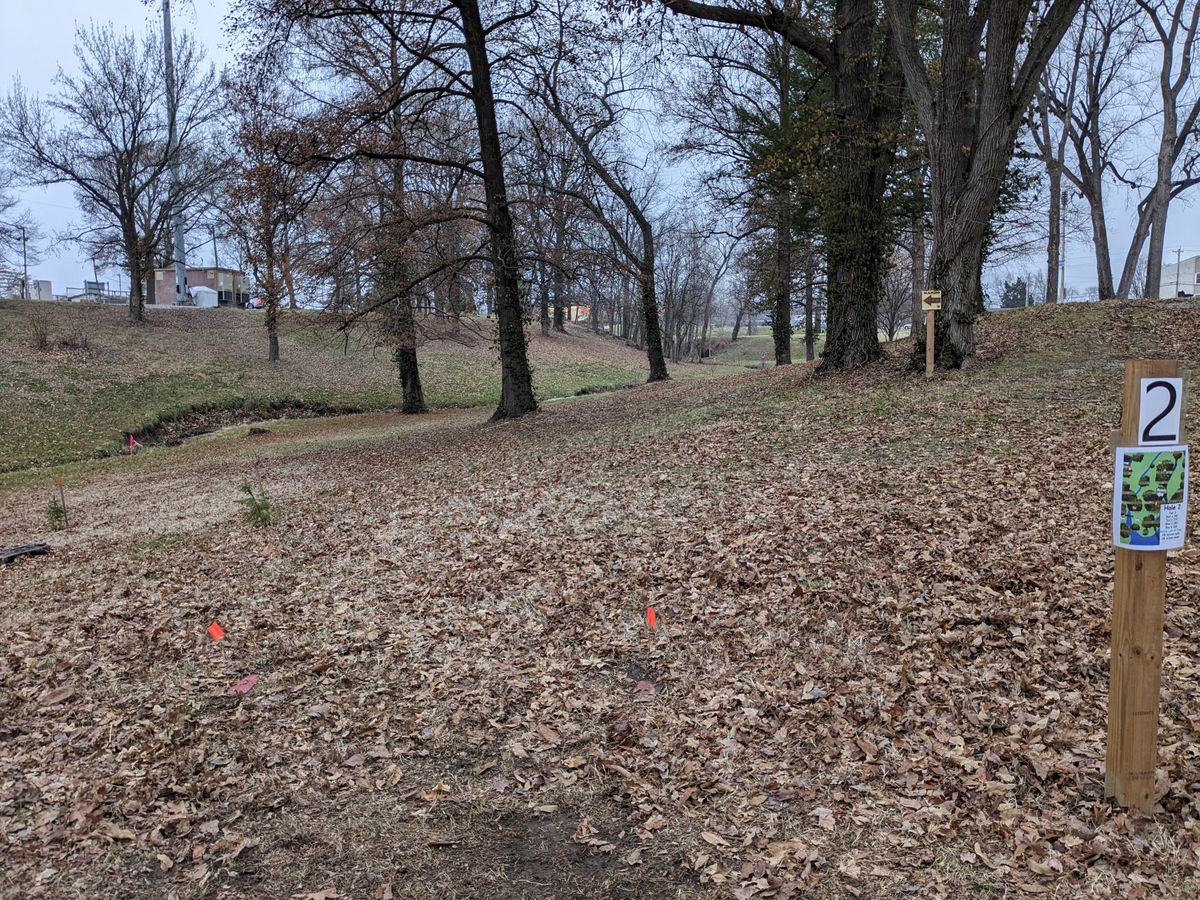 New Hole 2 red tee