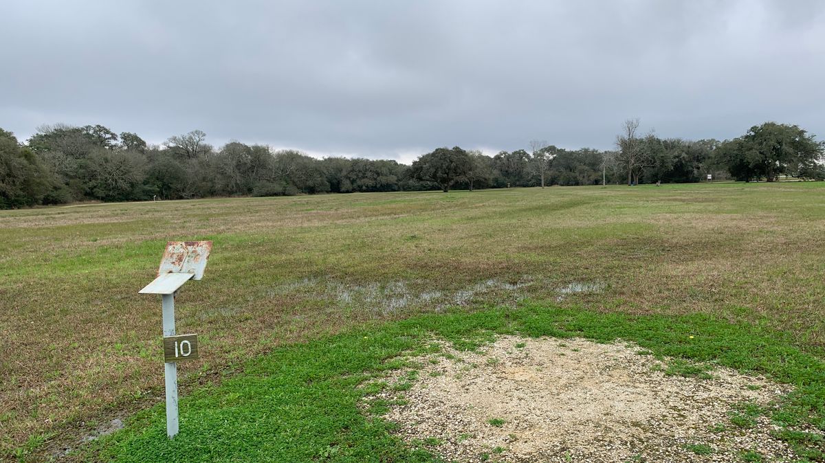 Hole 10