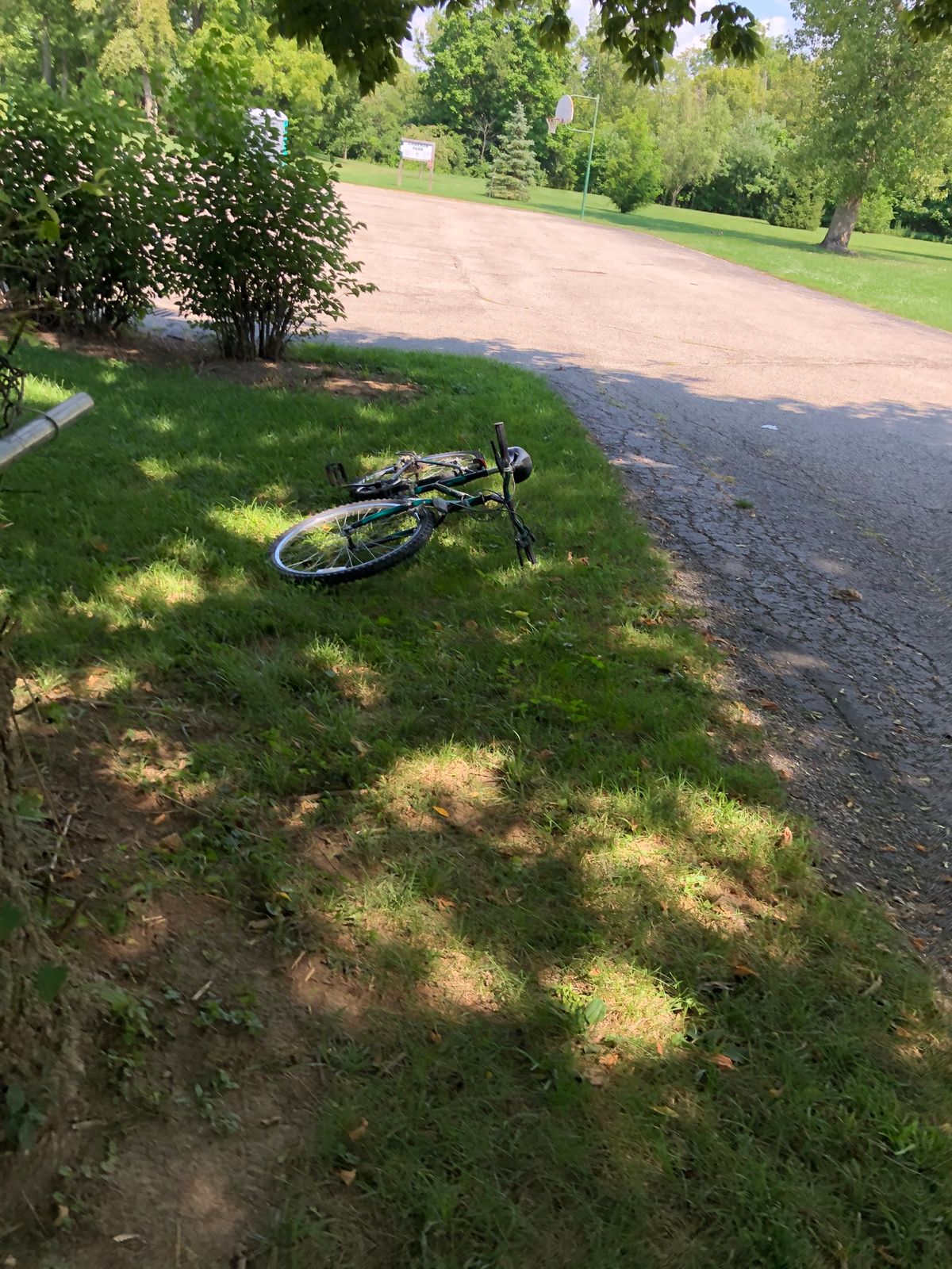 Tee 4: corner of the parking lot