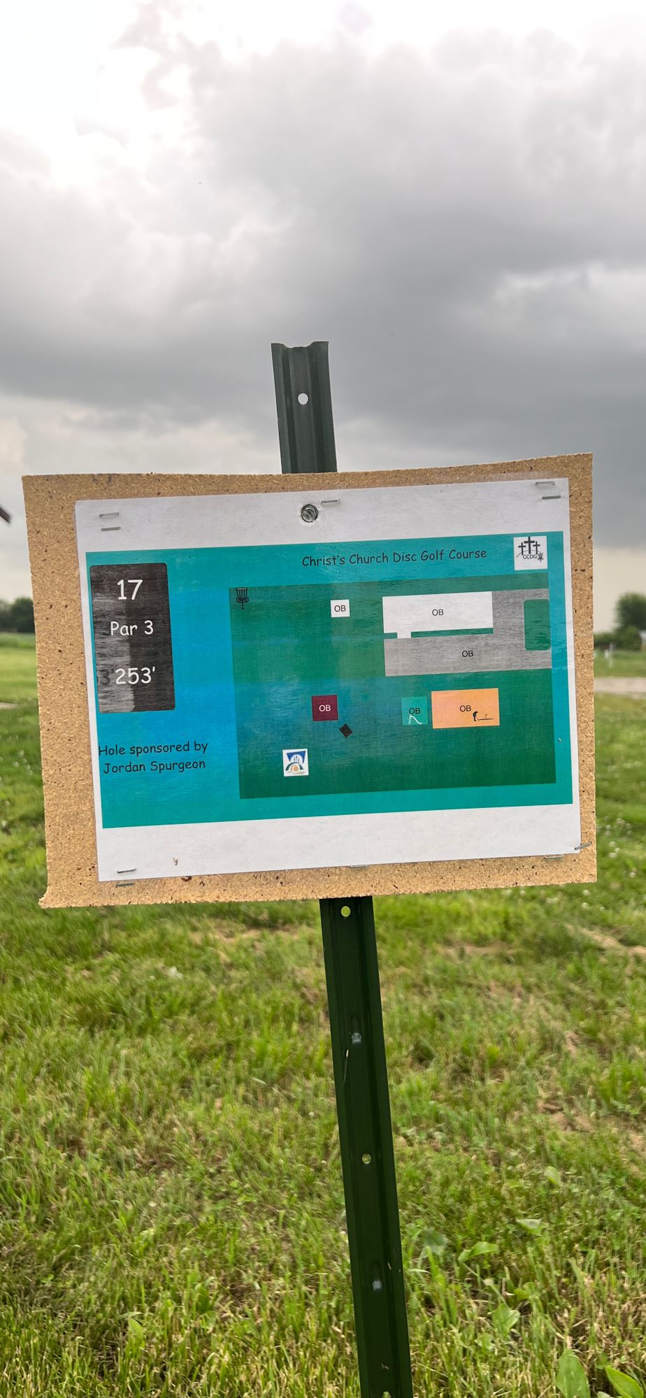 hole 17 sign/pad