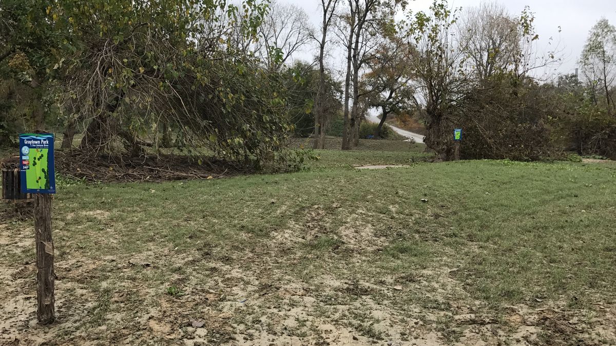 Hole 16 Fall/Winter