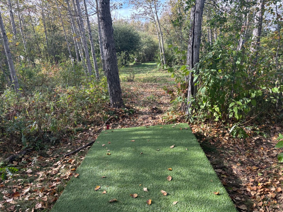 Hole 9 Red Teepad