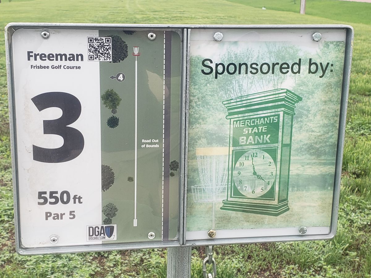 Hole 3 tee