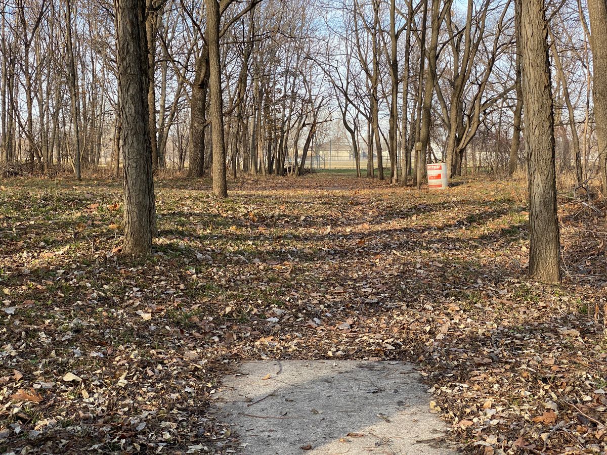 Hole 9 long pad.