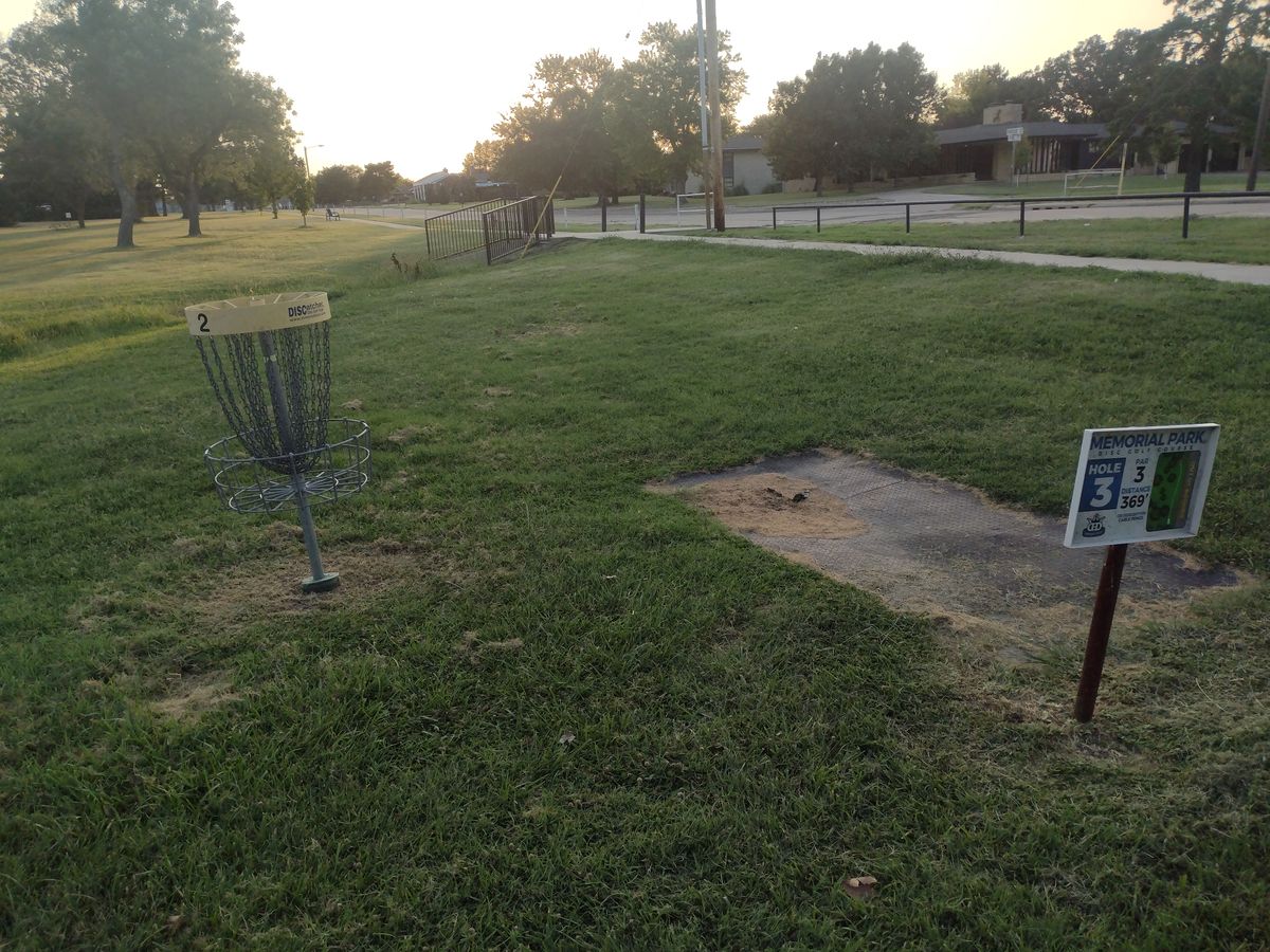 Basket
Basket #2. Tee #3.