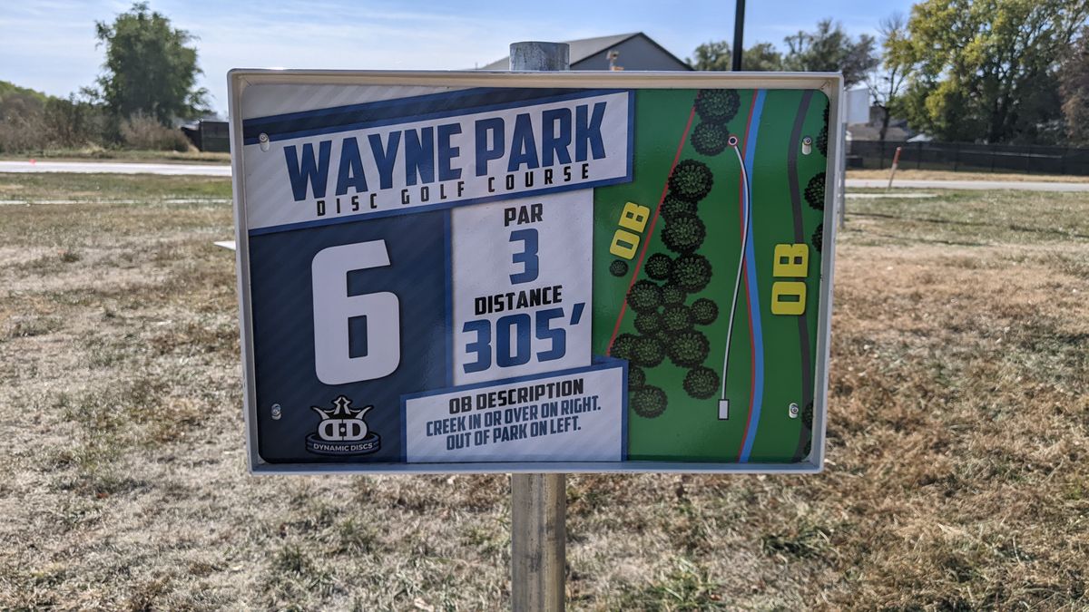 Hole 6 Tee sign