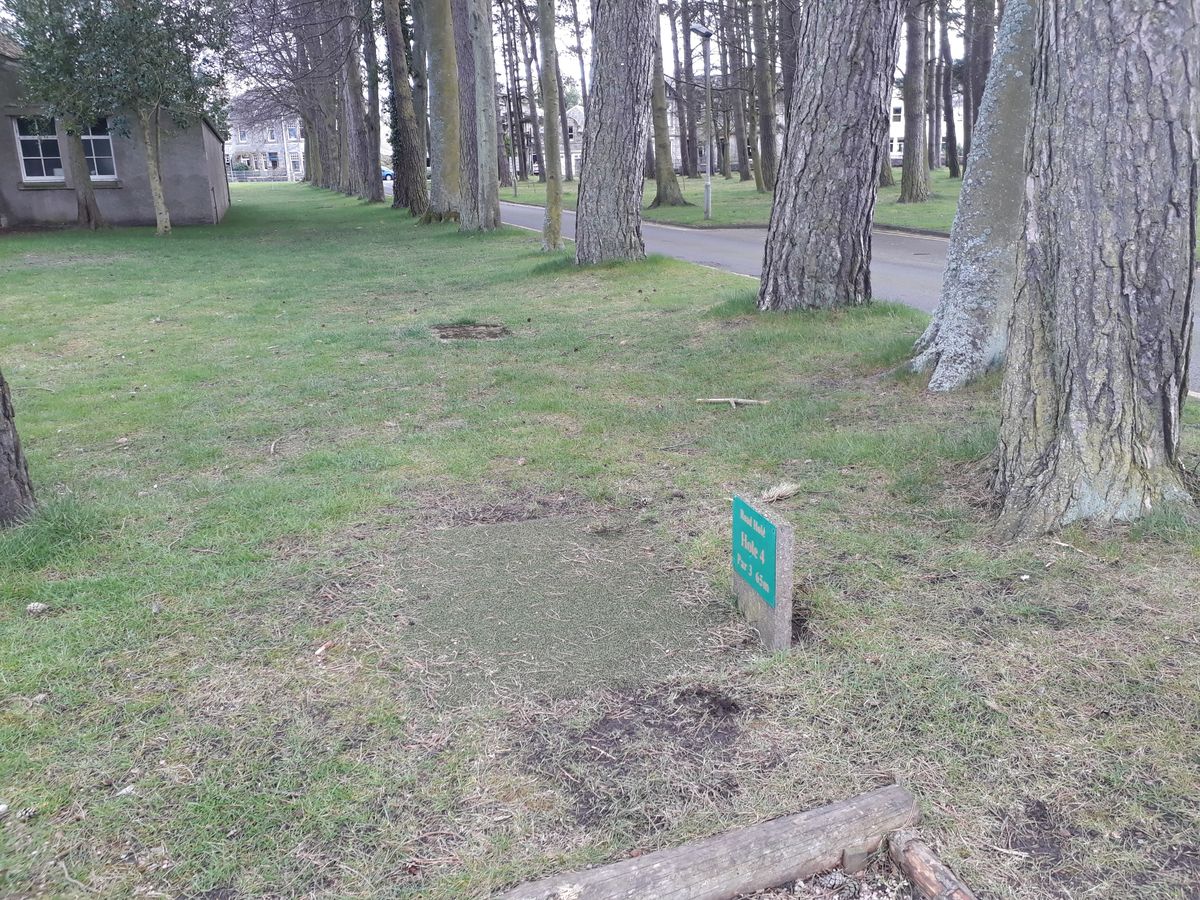 Hole 4