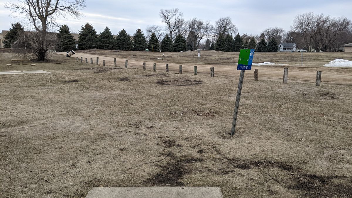 Hole 5 sign