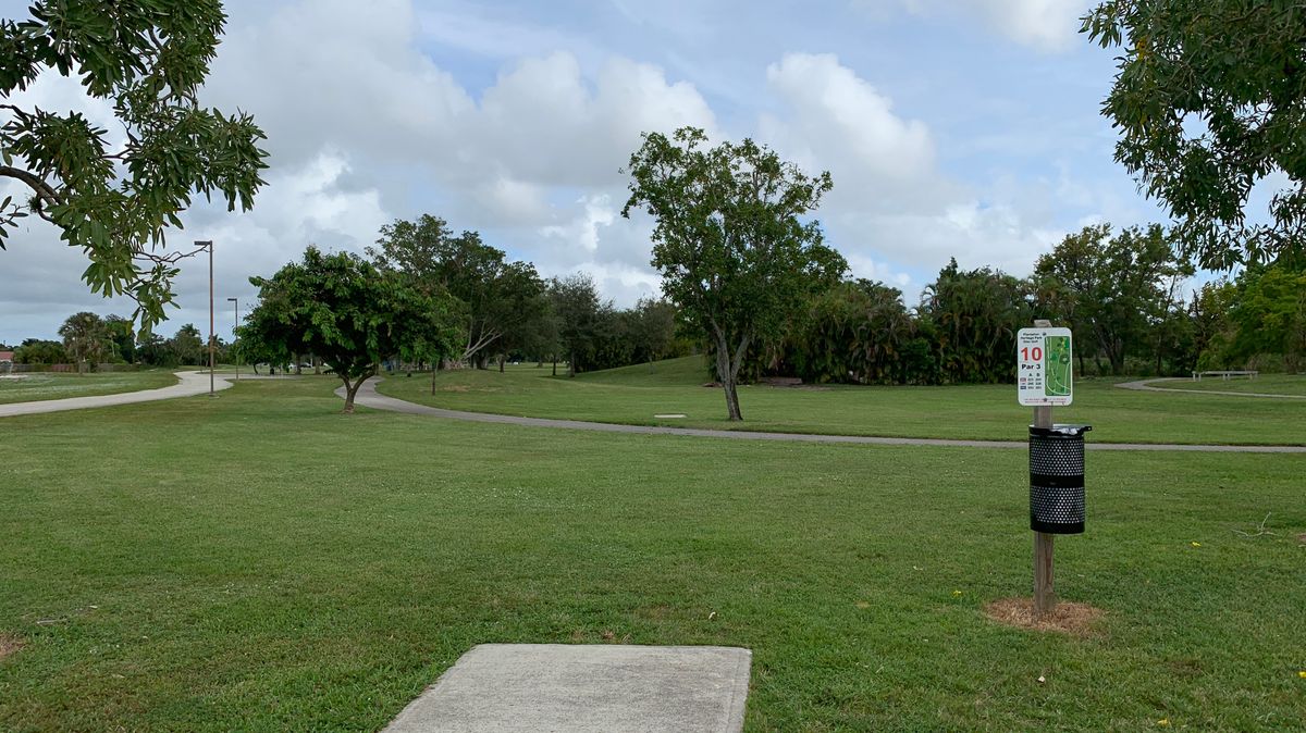 Hole 10