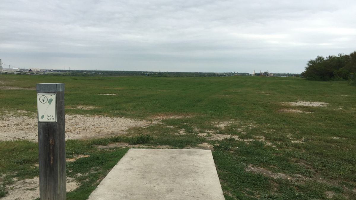 Hole 4