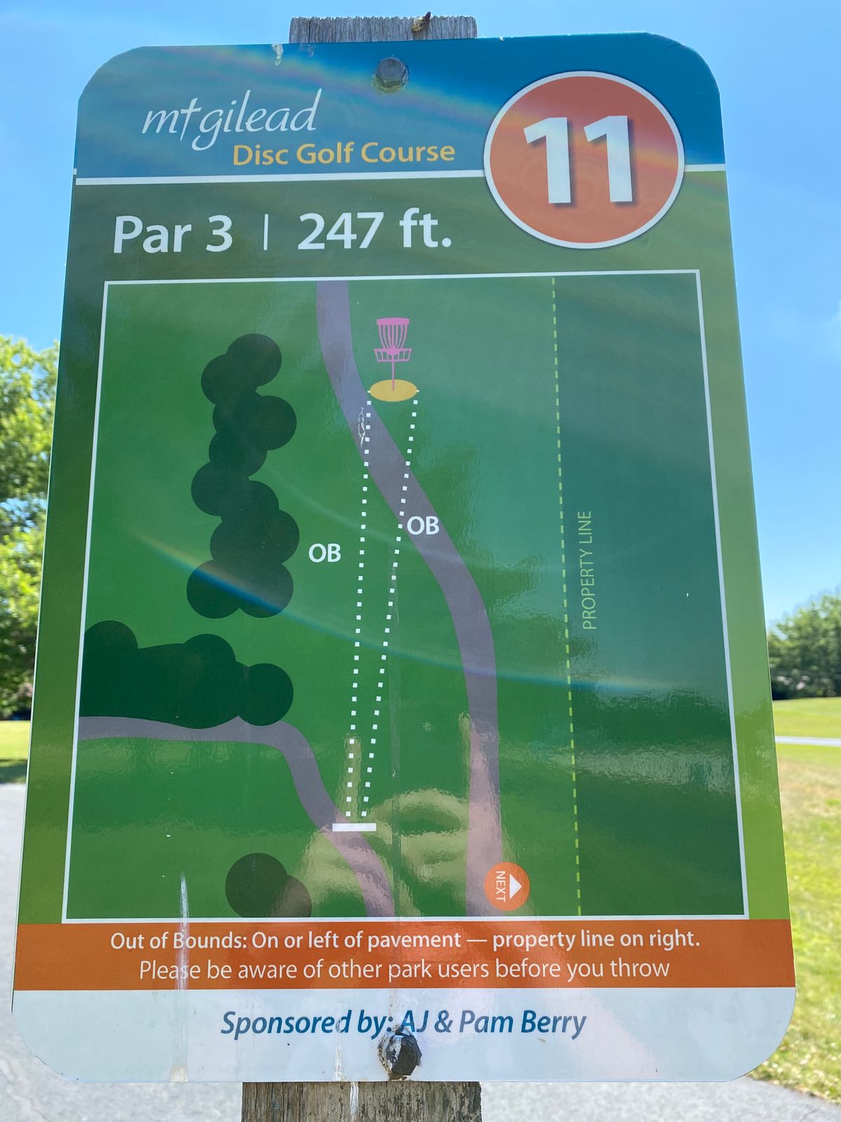 Hole 11 (Sign)