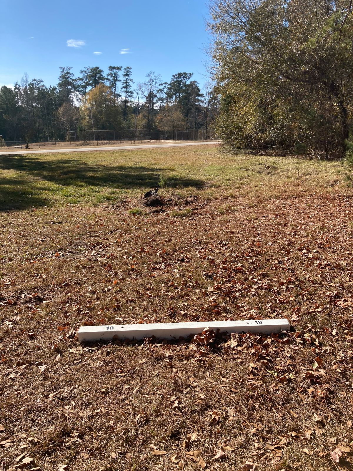 Hole 18, Tee Box, 185’ 90°Right turn.