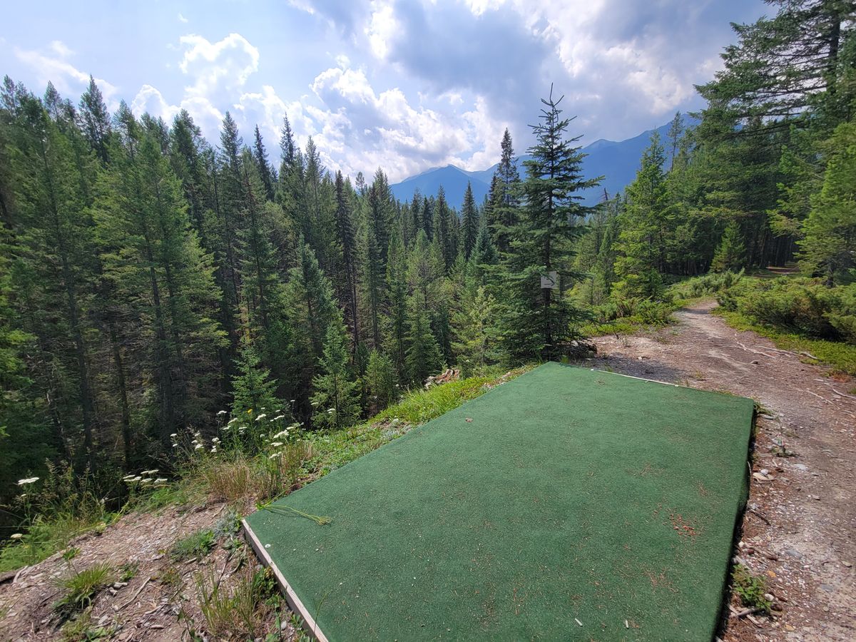 Fun variety of holes with great scenery!