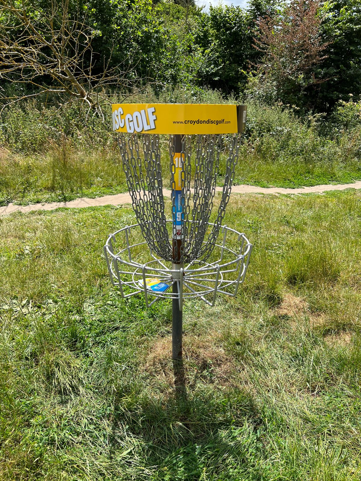 New “Next Hole” Indicators in each basket