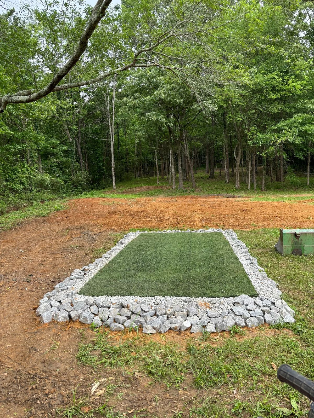 Hole 7 tee pad