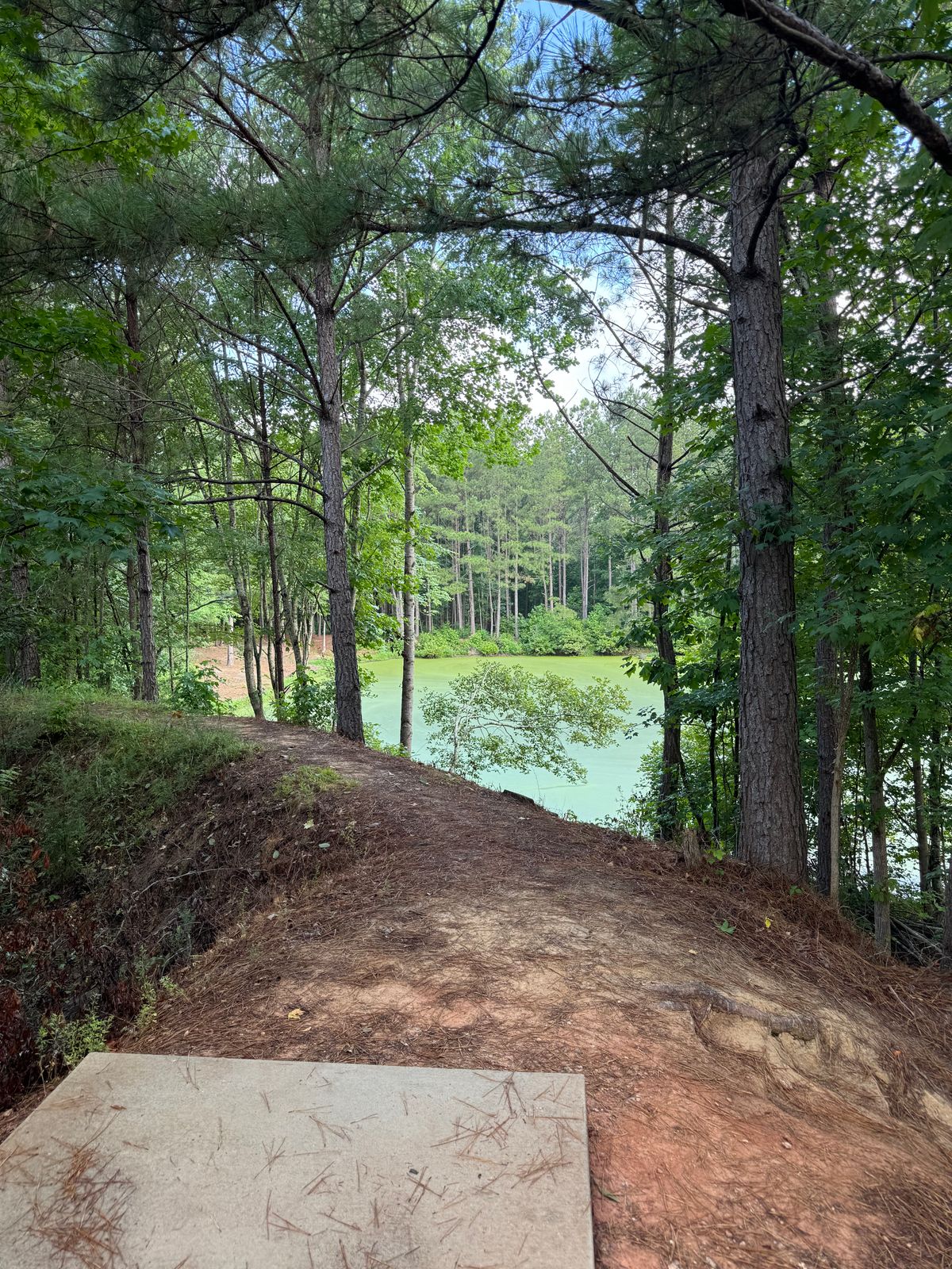 Launch pad for hole 10