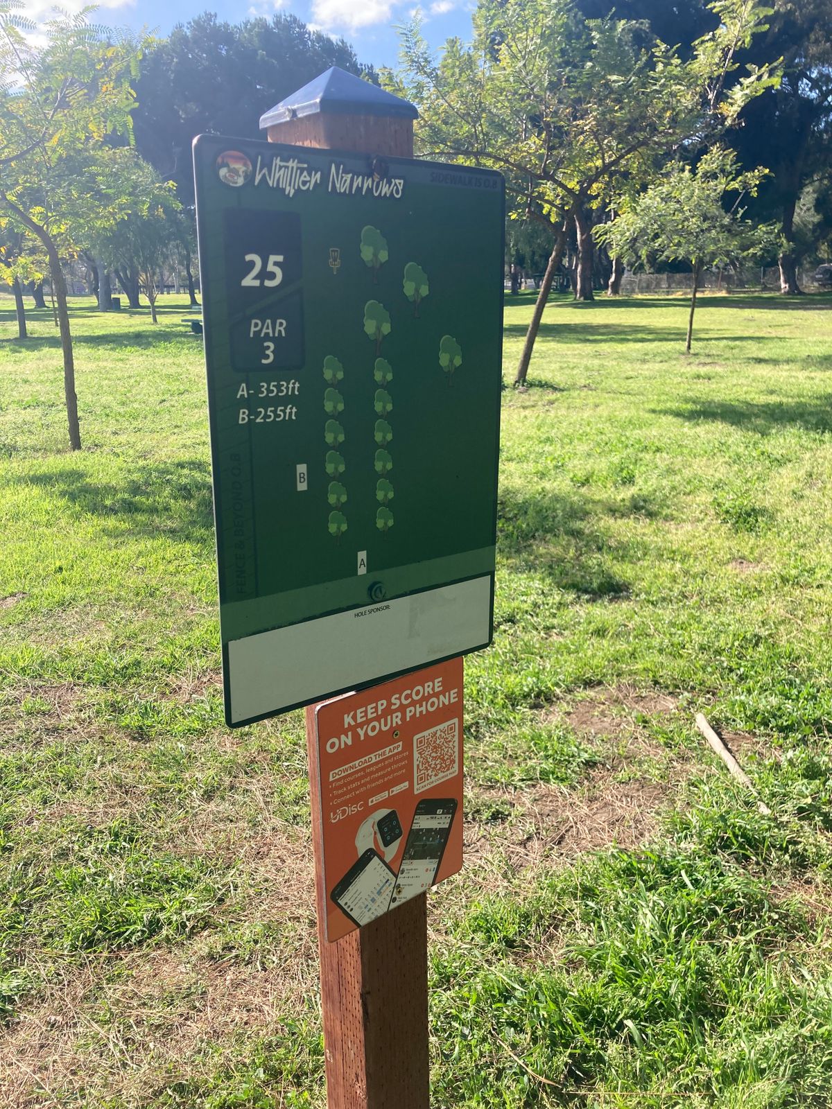 Udisc sign mounted