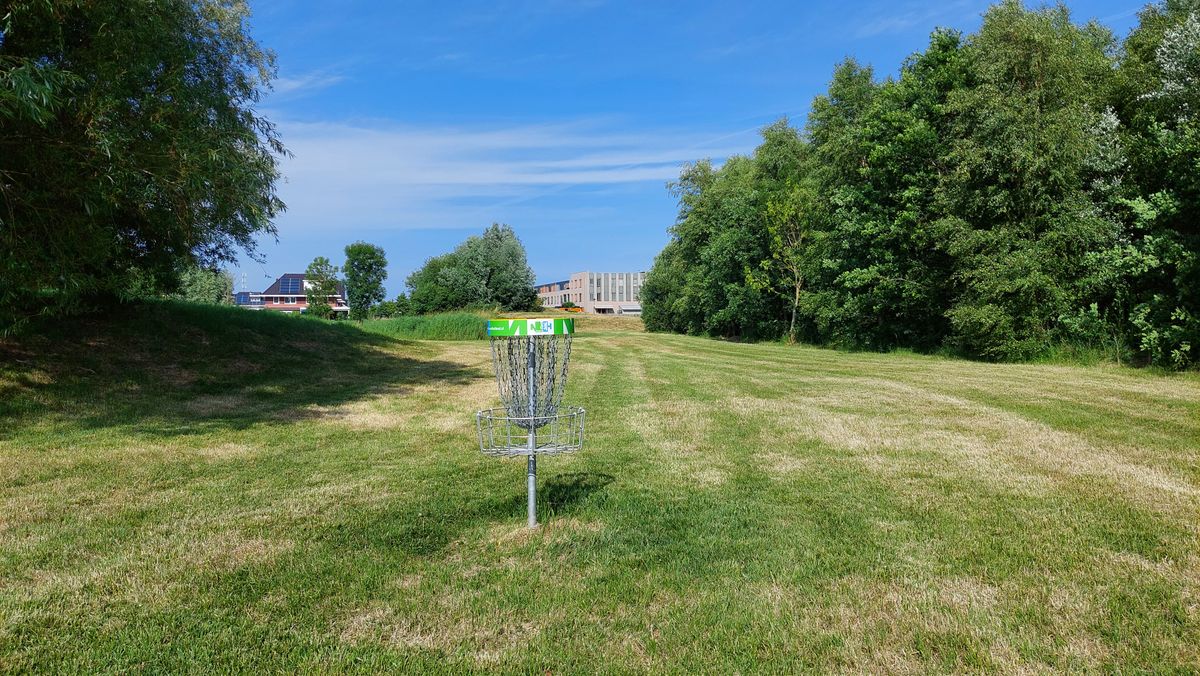 Alles gemaaid Hole 18 reverse