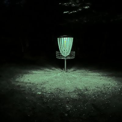 Hole 8 glow basket
