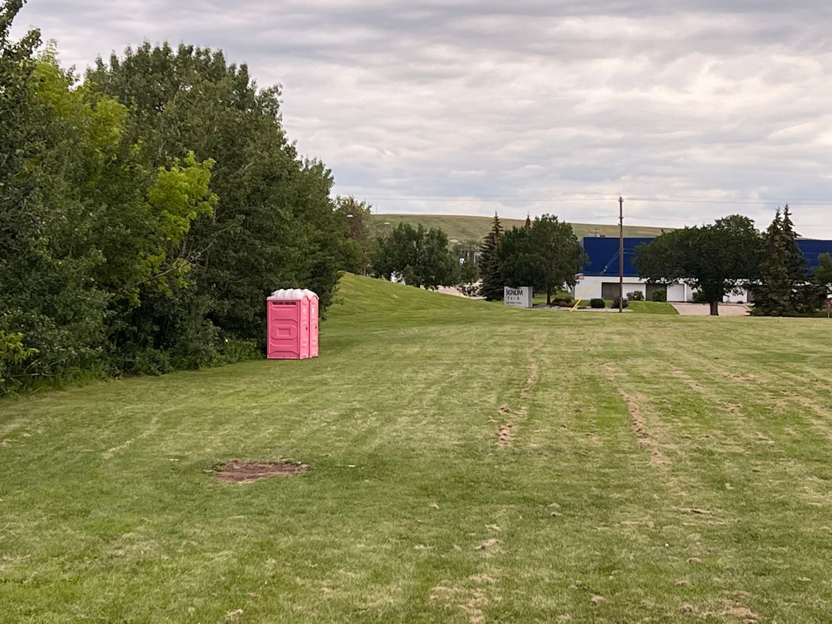 New portapotties on hole 6/15