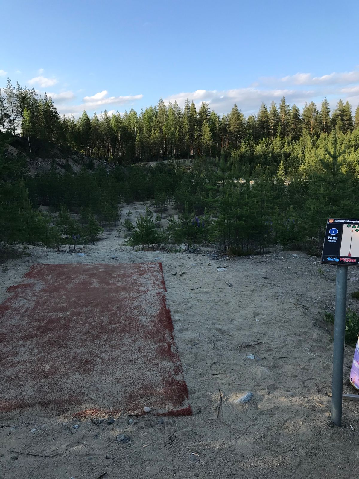 1. -väylän tiillä