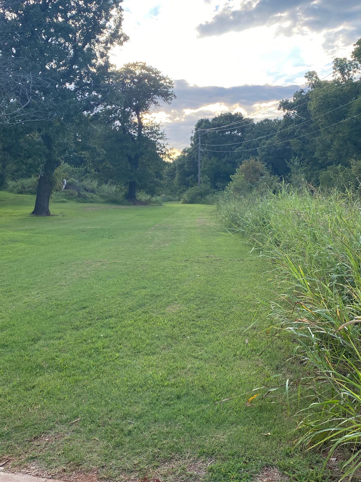 Going long or right here (6) can result in a lost disc.