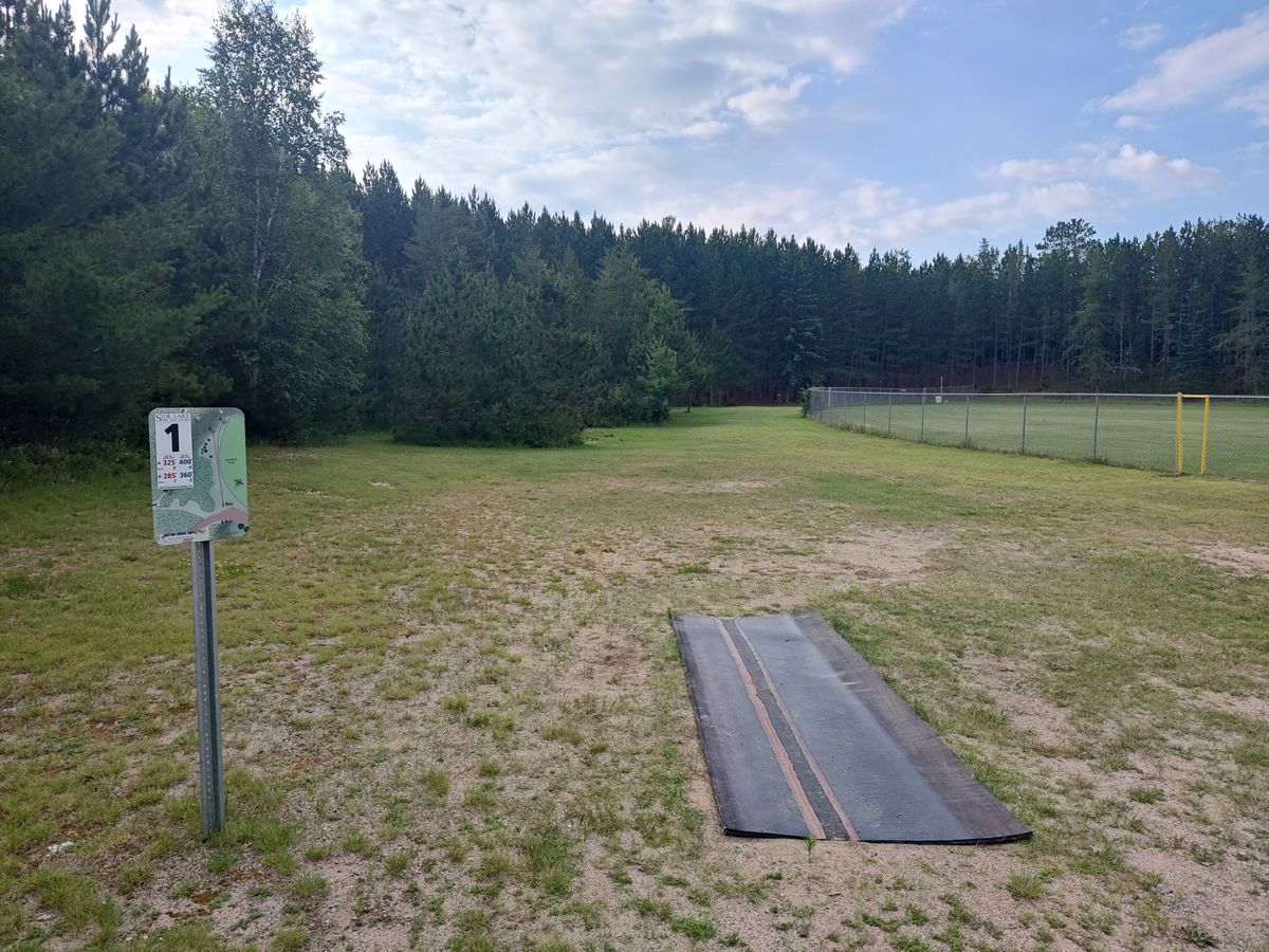Hole 1 short tees.