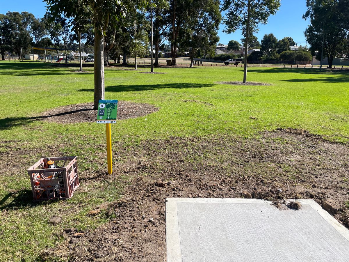 Hole 2 tee