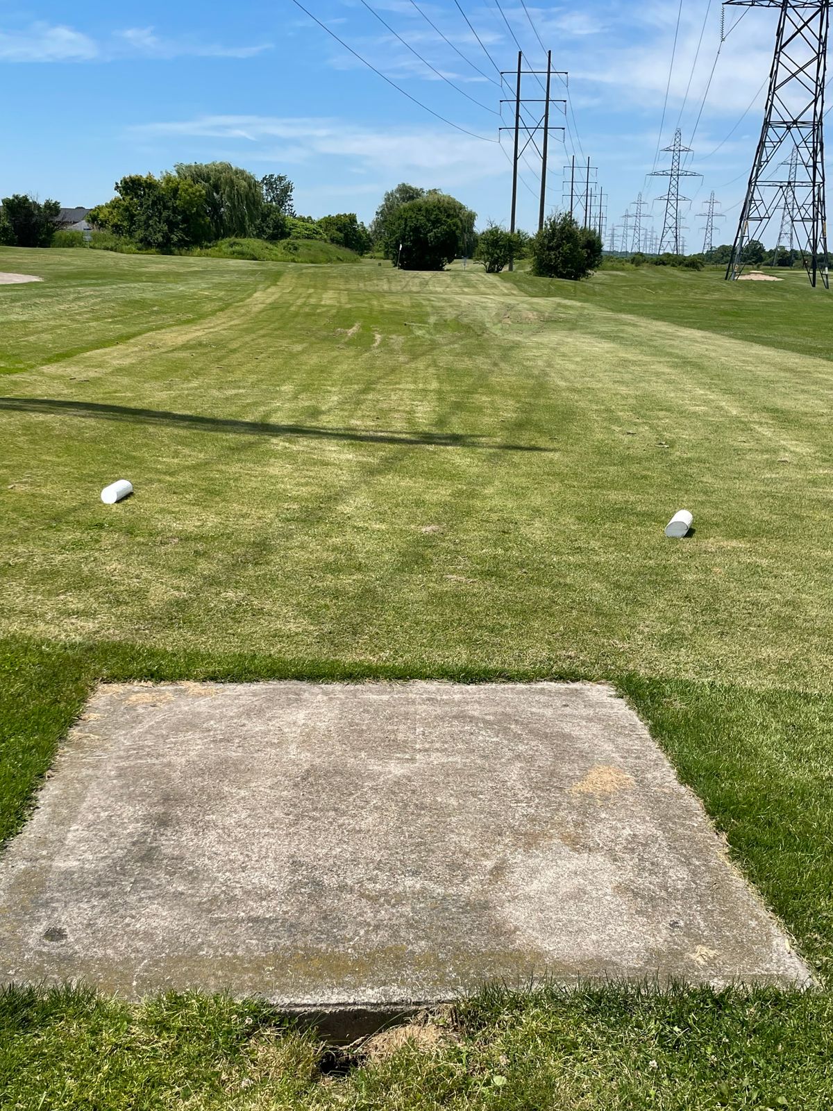 Hole 2 tee off