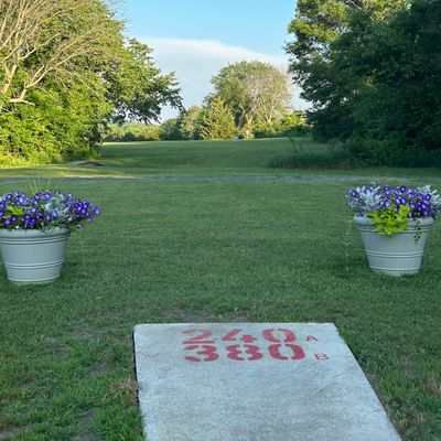 Hole #1 tee pad to B basket