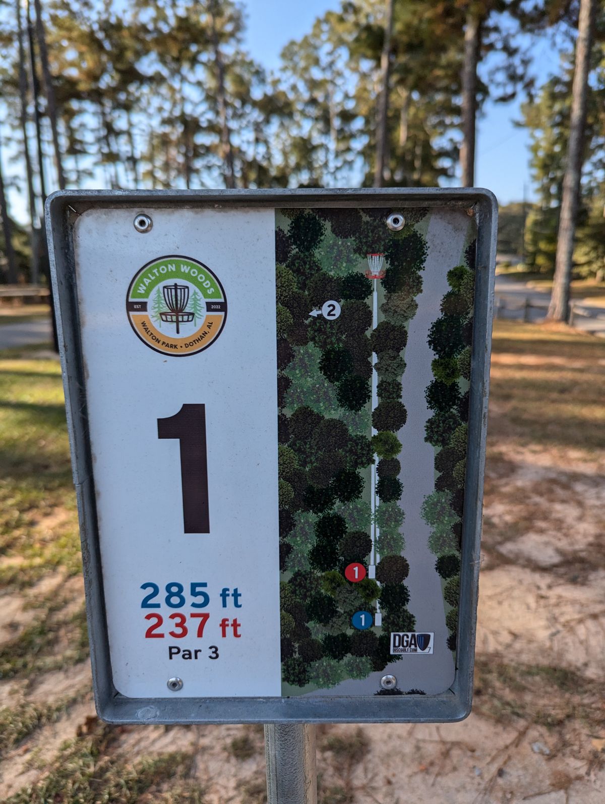 Tee sign of 1