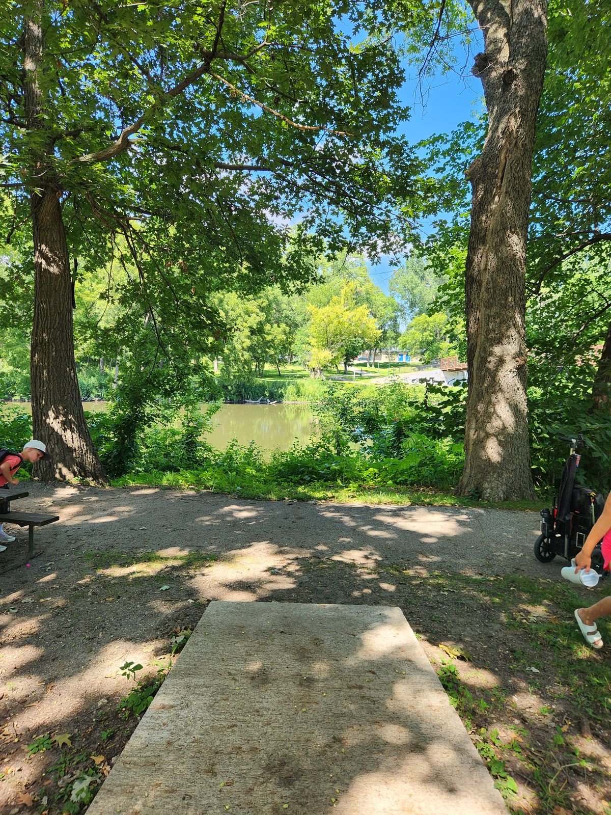Hole 10 tee pad