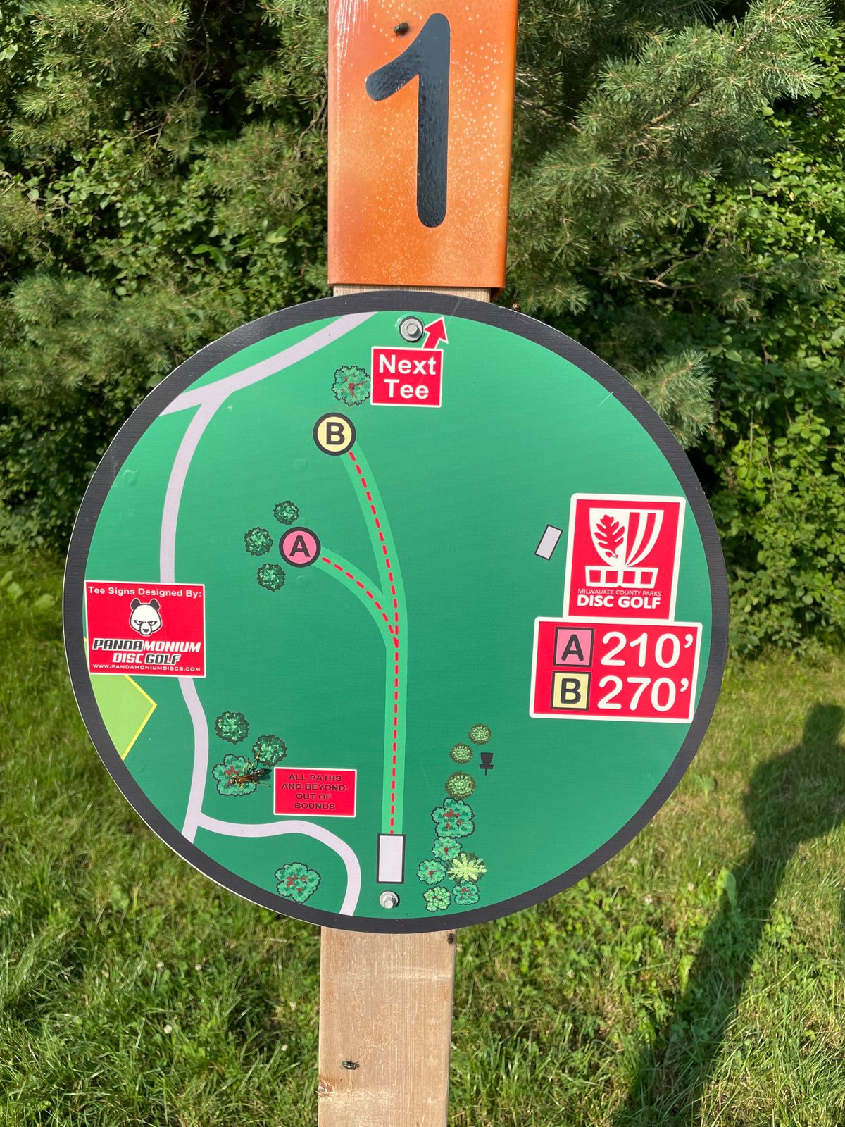 Hole 1 sign