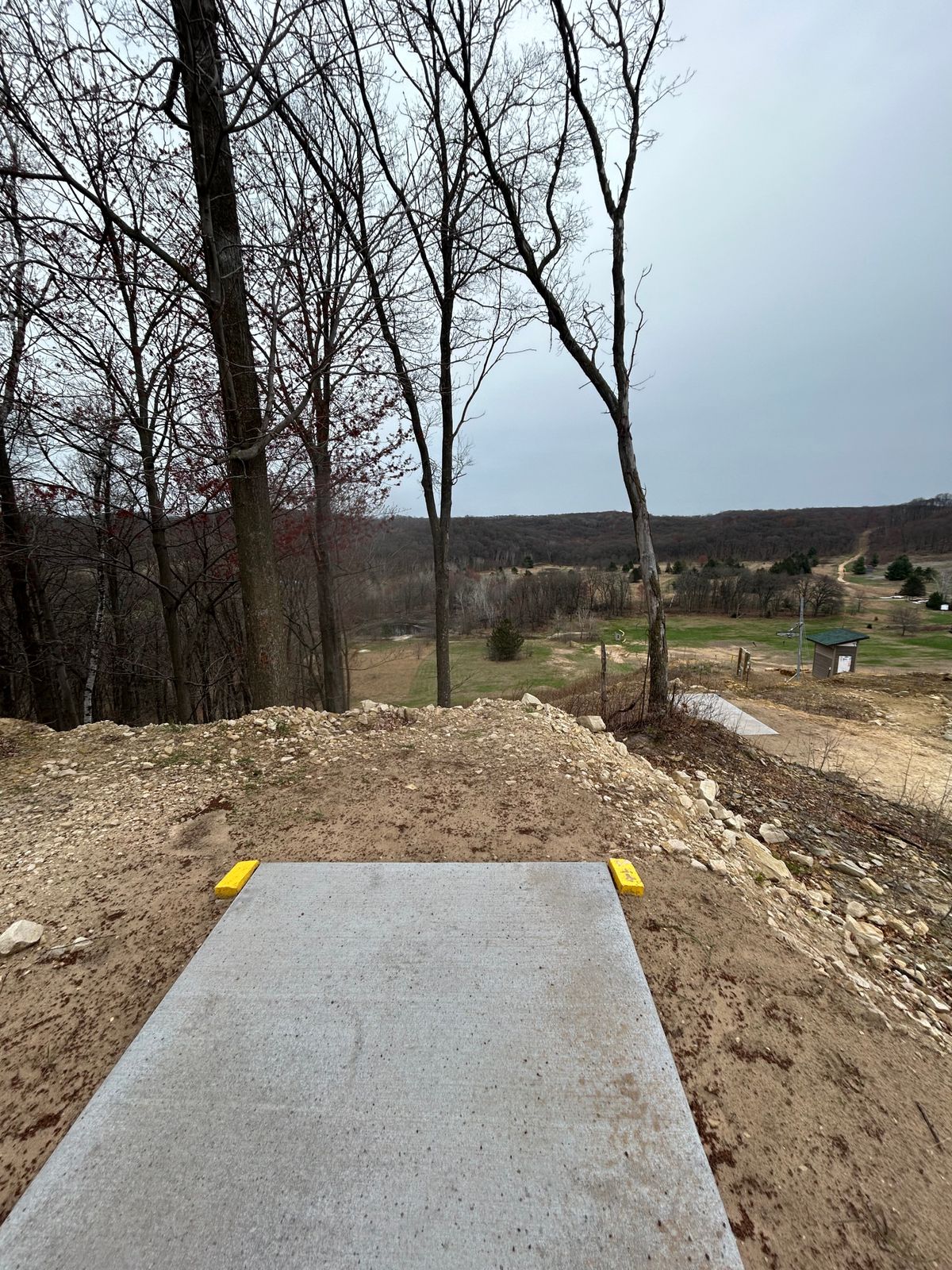 Hole 4 - epic drop off
