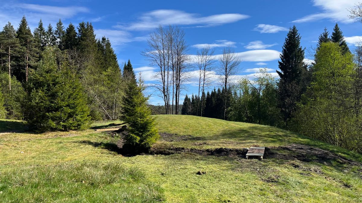 Hole 2