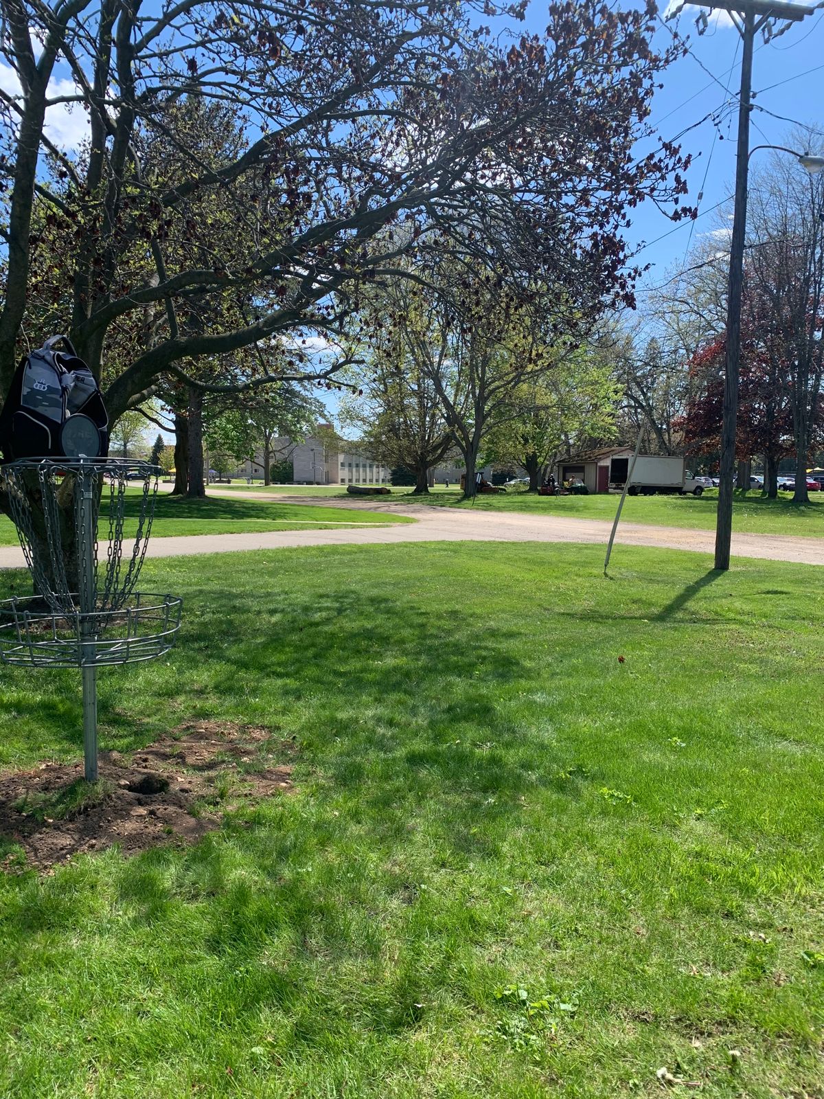 Hole 9